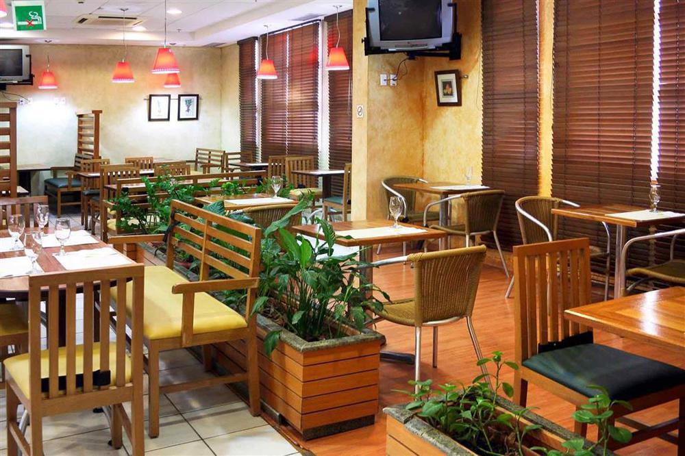 Ibis Macae 호텔 레스토랑 사진